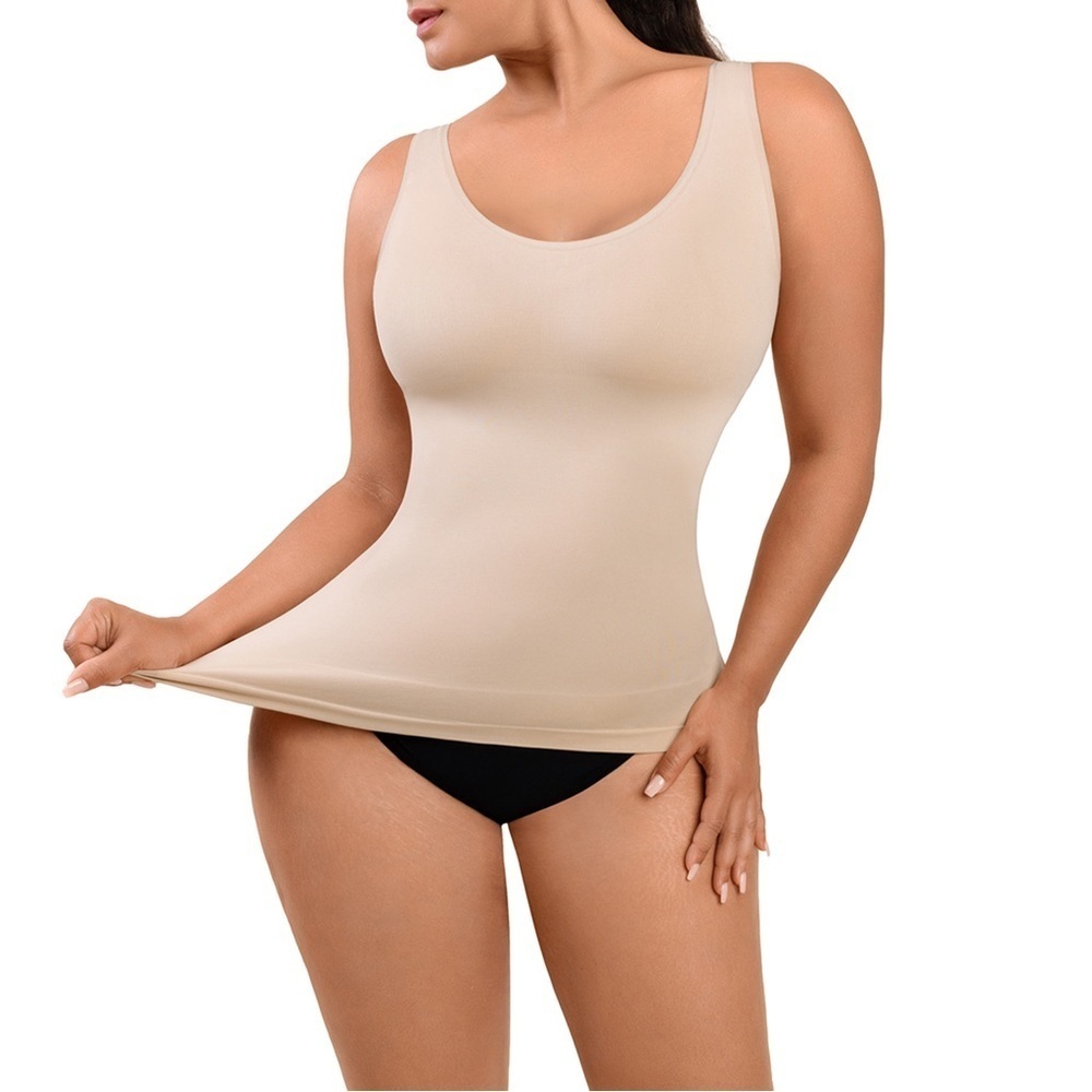 NNEKA ROSE SCULPT TANK TOP